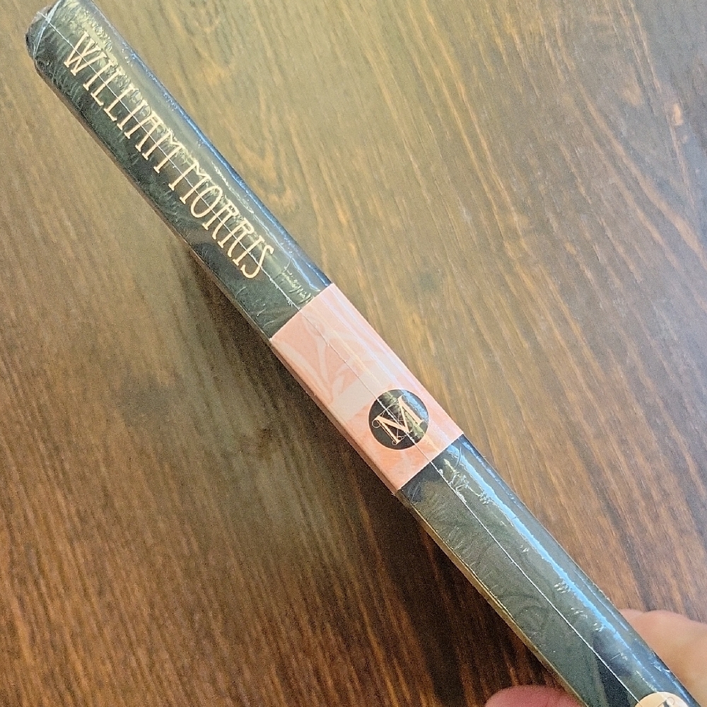 Floral Journal - Green and Red - Picture 6 of 7